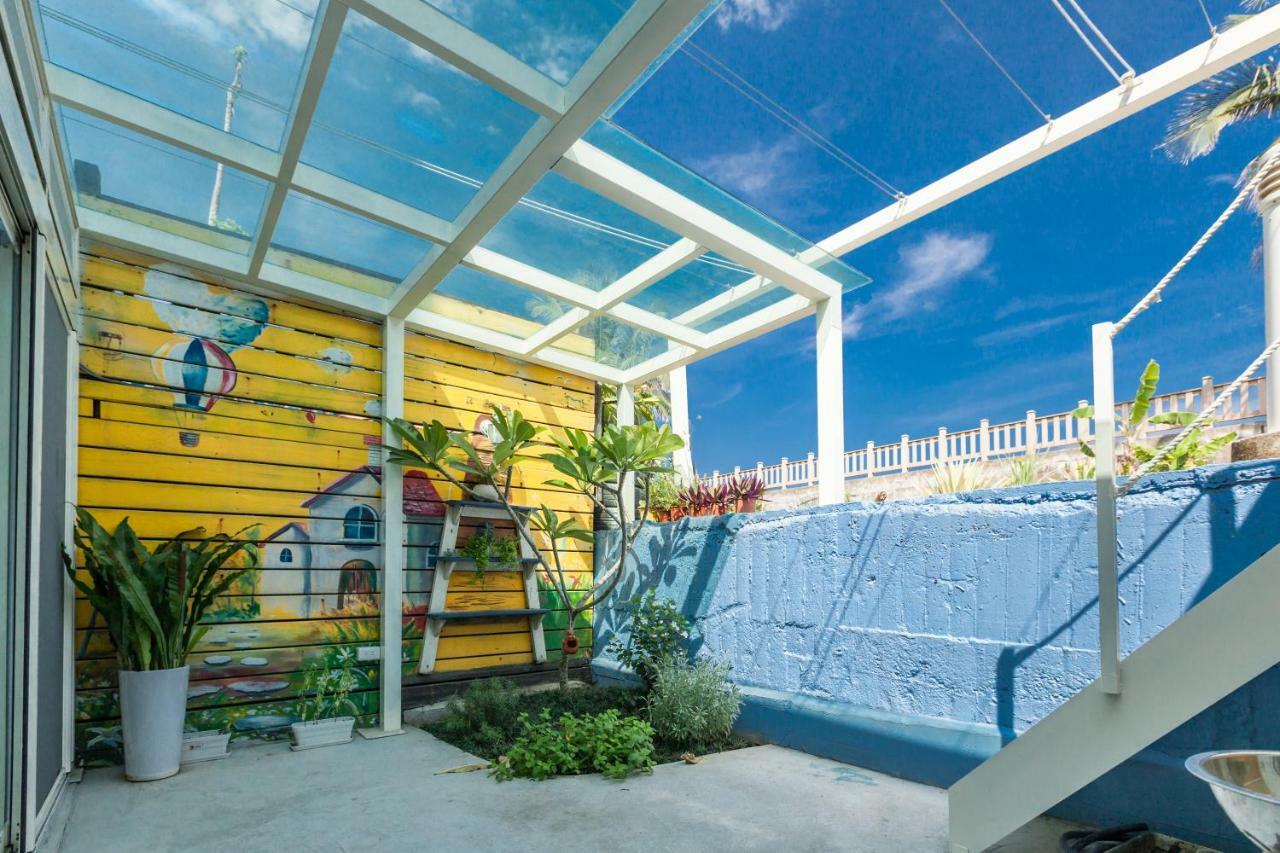 花蓮包棟-聽海說故事海景民宿-東大門夜市旁 Hualien Extérieur photo